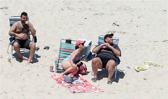 170703-chris-christie_beach-2-1000a-rs_copy_ab9a414889a995a346e697fccbd05aa5.nbcnews-fp-680-400