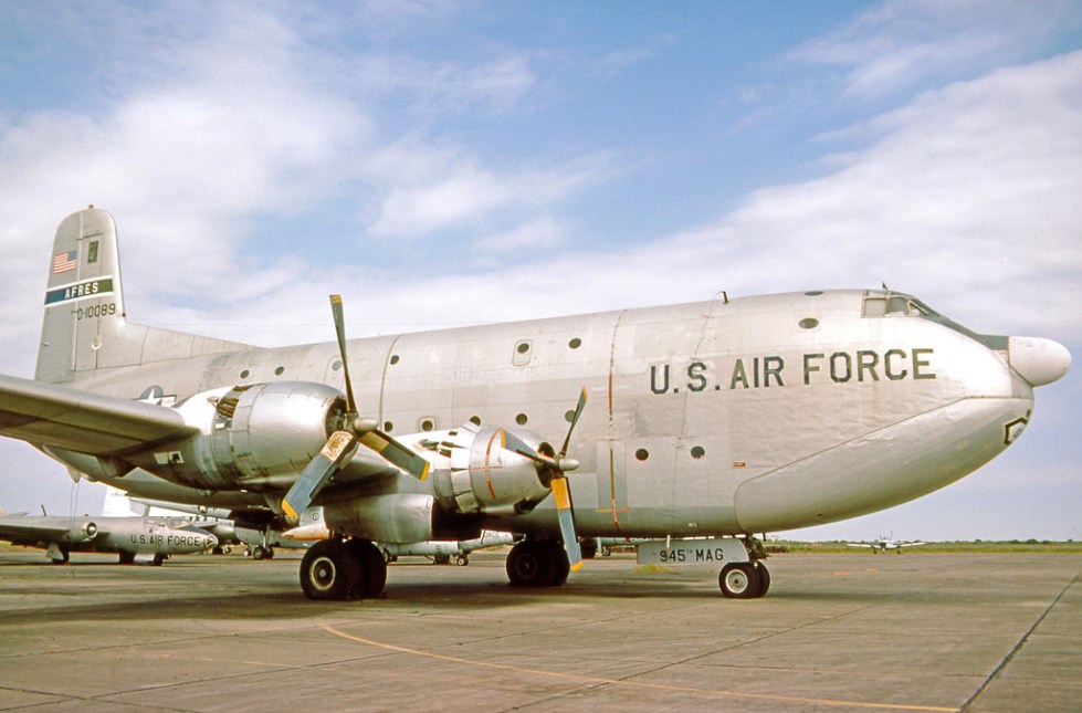 Douglas_C-124C_0-10089_HARL_18.10.75_edited-2